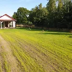 Holiday home Letniskowe Miedzy Jeziorami W Lipnicy Lipnica (Slupca)