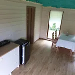 Letniskowe Miedzy Jeziorami W Lipnicy Holiday home