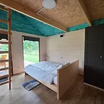 Letniskowe Miedzy Jeziorami W Lipnicy Feriehus