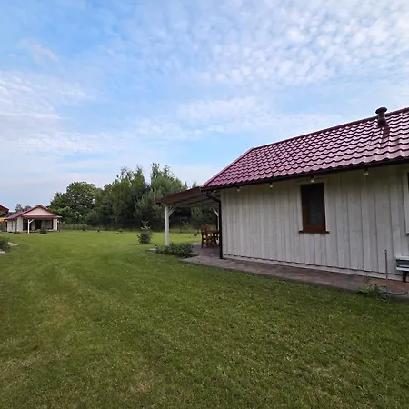 Letniskowe Miedzy Jeziorami W Lipnicy