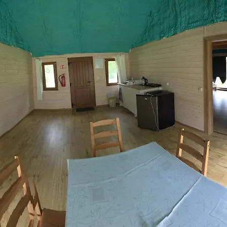 Holiday home Letniskowe Miedzy Jeziorami W Lipnicy Lipnica (Slupca)