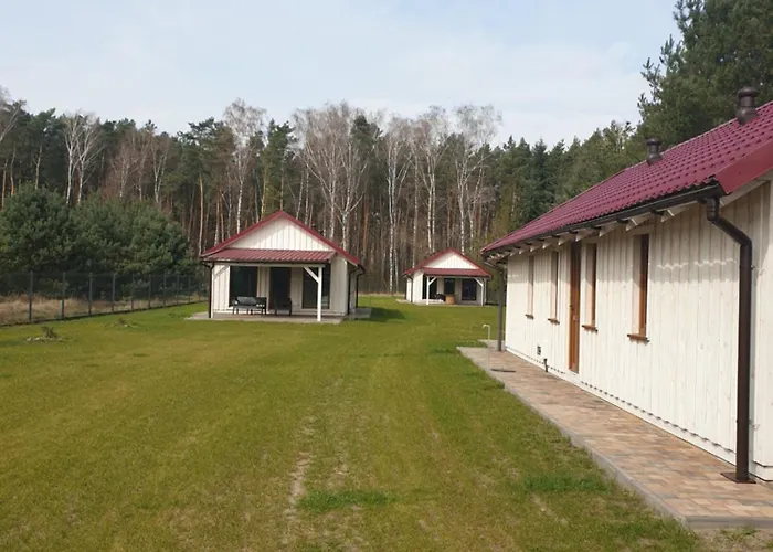 Letniskowe Miedzy Jeziorami W Lipnicy Holiday home *