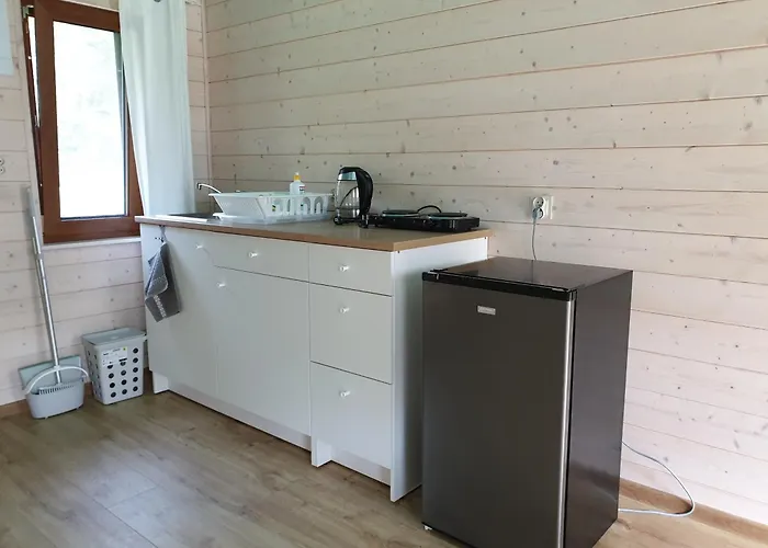 Letniskowe Miedzy Jeziorami W Lipnicy Holiday home