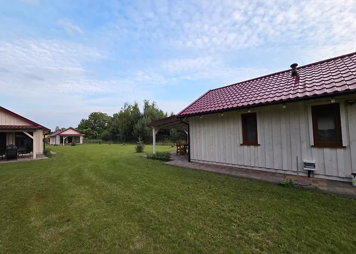 Letniskowe Miedzy Jeziorami W Lipnicy